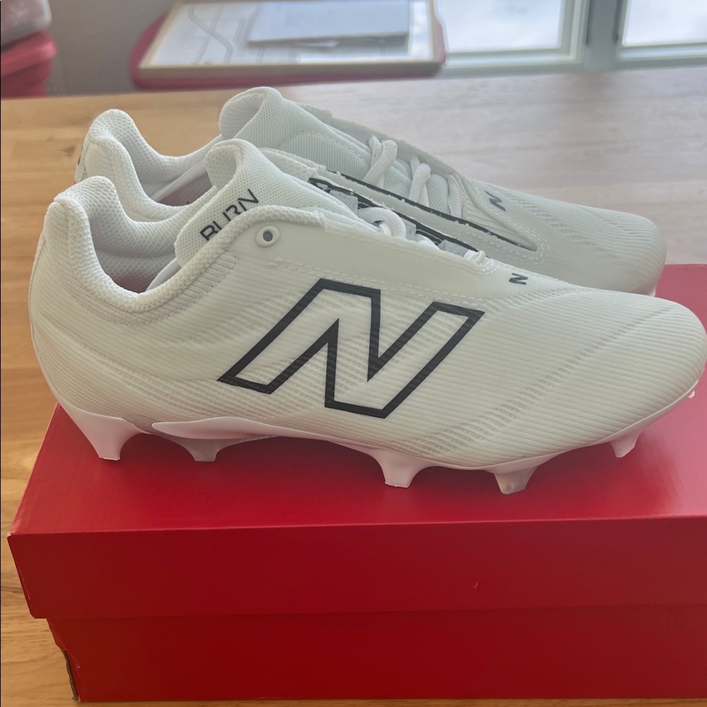 New Balance Lacrosse cleats- new in the box - Picture 3 of 8